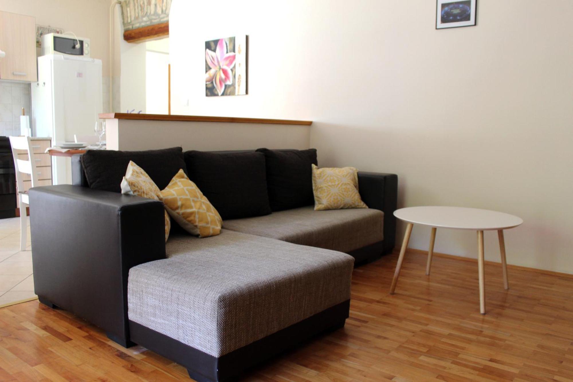 V&V Apartment Pula Ngoại thất bức ảnh